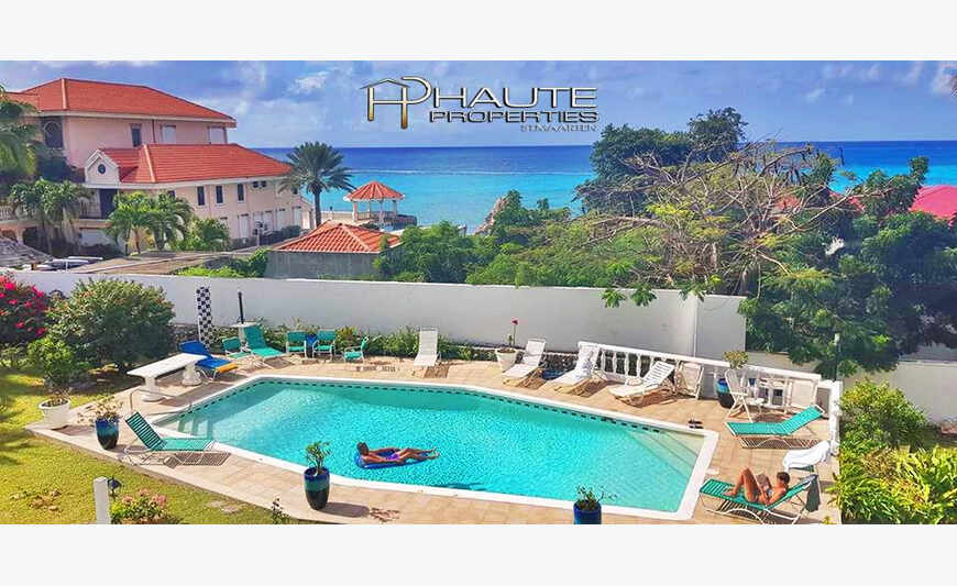 Pelican: townhouse 3bedrooms furnished