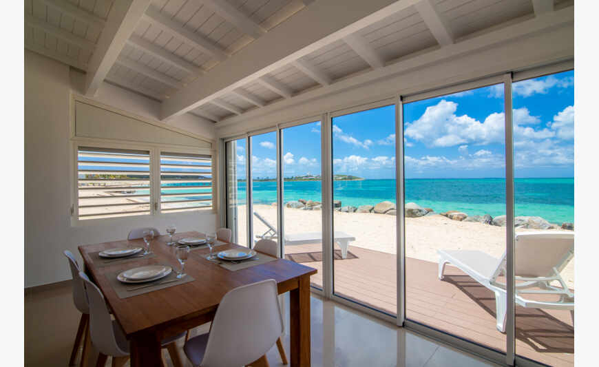 NBBC beach condo 2Br entierement renove FWI