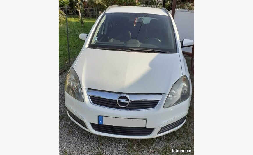 Opel Zafira 7 places