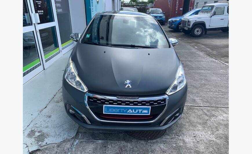 Peugeot 208 1.6 Thp S&S Gti by...
