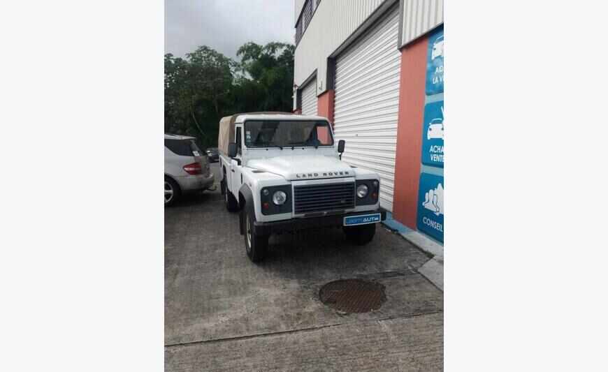 Land Rover Defender 110 Pick-Up Mark V