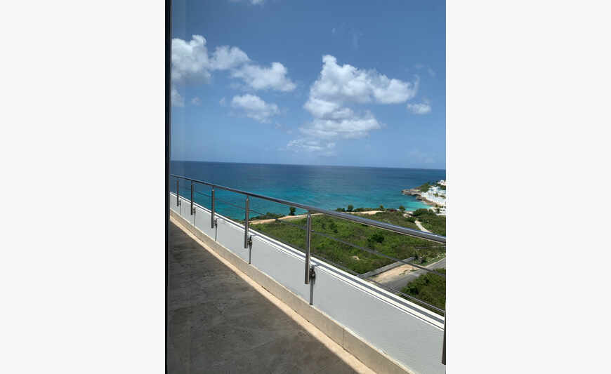 3 BEDROOM PENTHOUSE - BLUE MALL