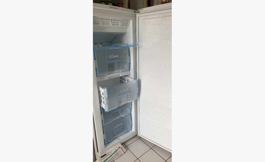 FREEZER cupboard BEKO 5 drawers