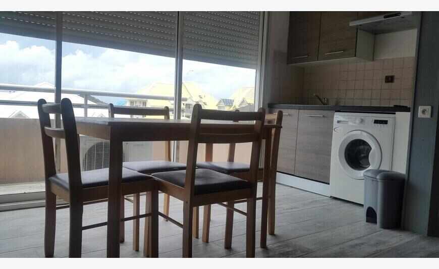 T2 The Doors Of St Martin Bellevue