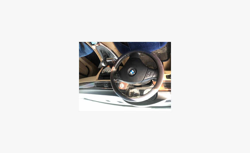 BMW (BOITE AUTOMATIQUE)