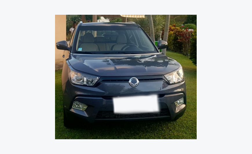 Ssangyong tivoli dièsel 1,6L an 12/2016 de 12100km