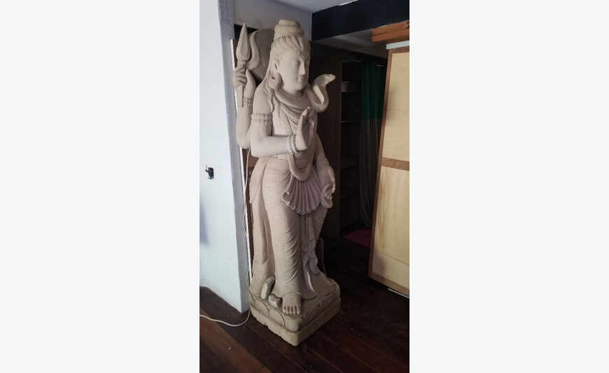 Statue de Shiva sculptée en pierre de Bali