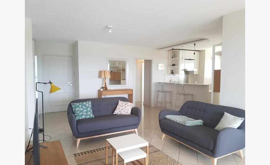 Fort De France : Didier : Dernier étage...