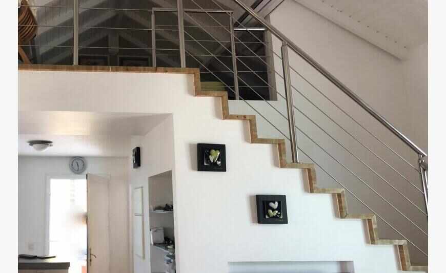 U En 1 Visite - T1 avec Mezzanine - ...