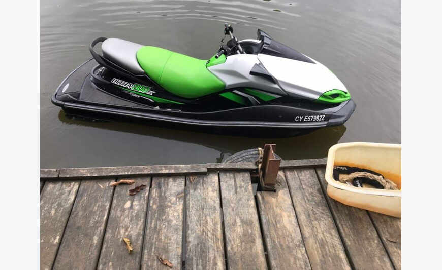 Jet ski kawa Ultra 300X