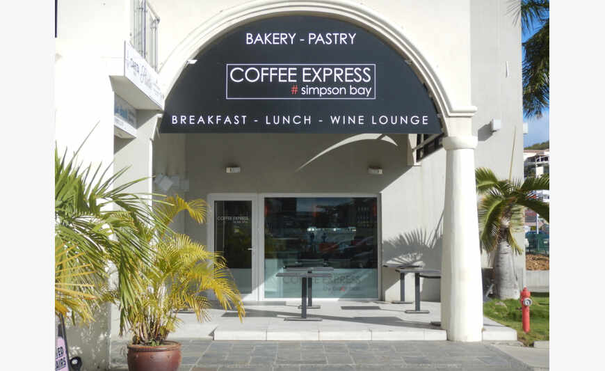 Coffee Express situer a Simpson Bay
