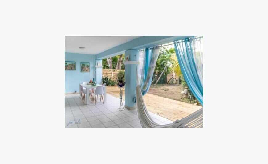 Baie Orientale : T3 jardin privatif -...