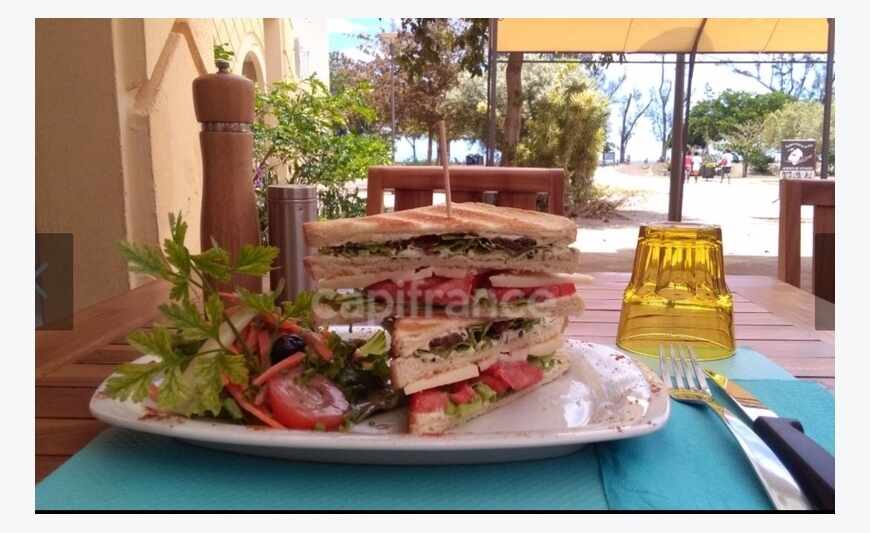 Saint Gilles Les Bains Restaurant