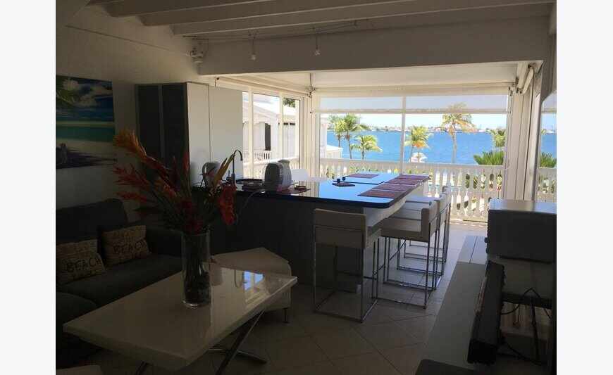 Appartement très jolie vue lagon