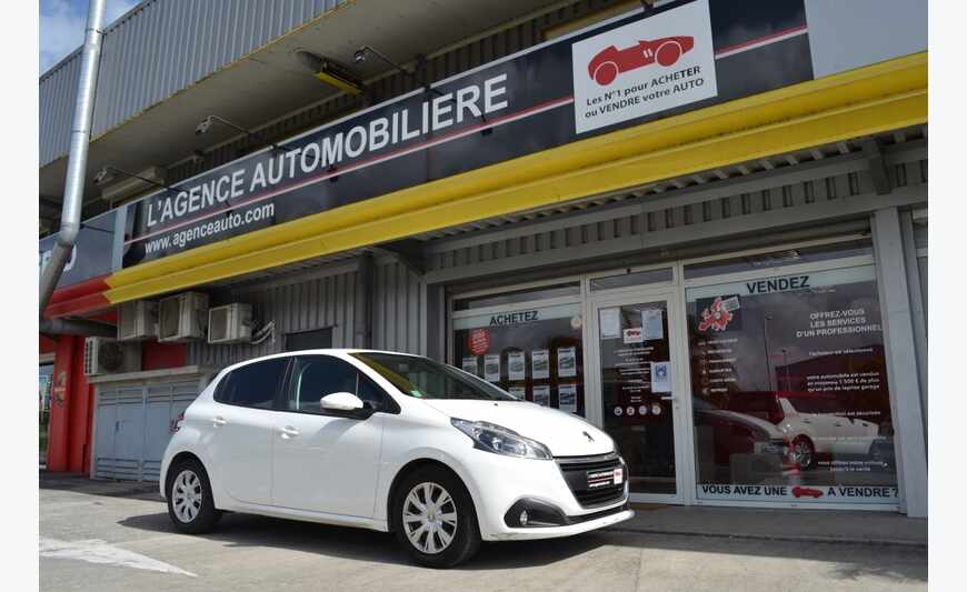 Peugeot 208 PureTech 82ch Boite...