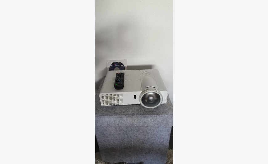 VIDÉO PROJECTEUR OPTOMA