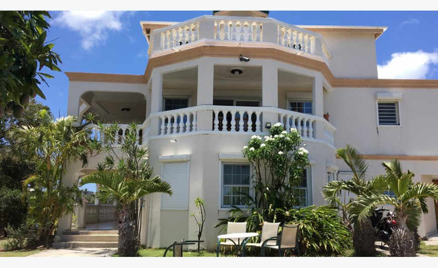 a long period low rent of this beautiful villa