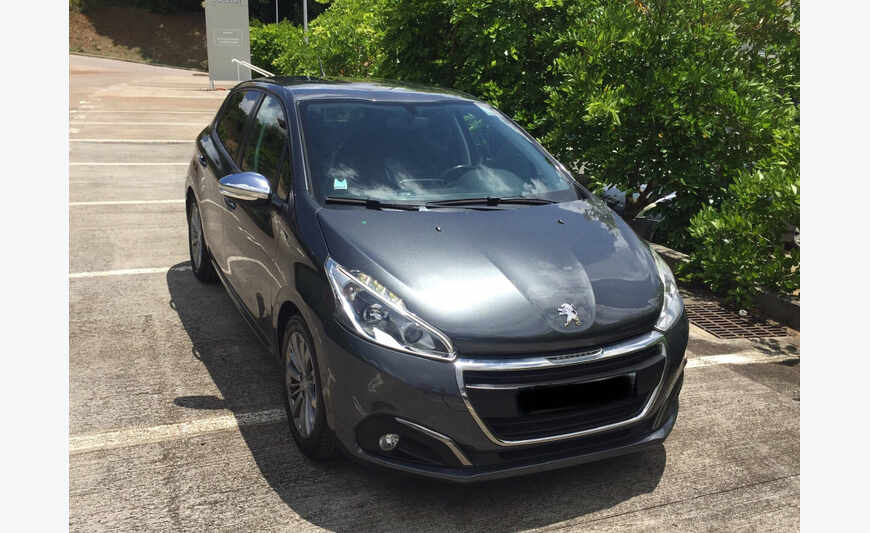 Peugeot 208 style 1.6 hdi 75 cv