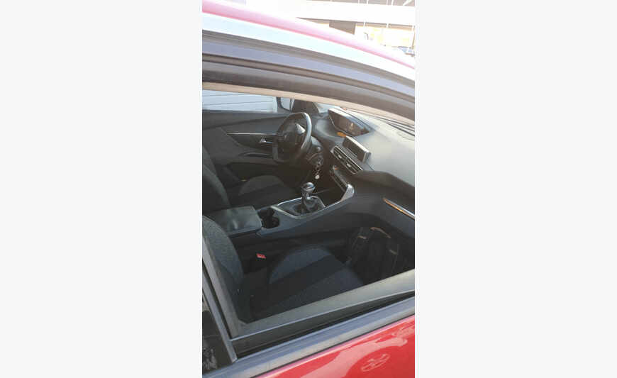 PEUGEOT 3008 1.2 PURETECH 130ch