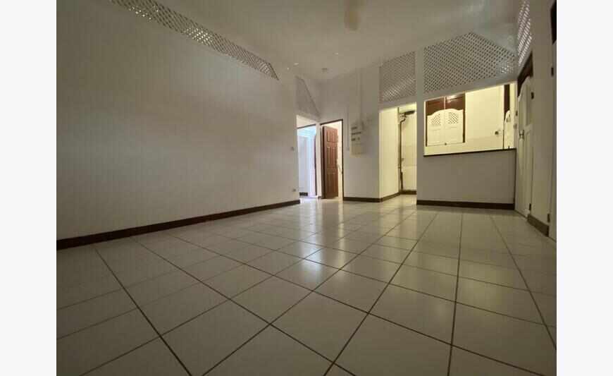 Appartement f2 au centre ville de cayenne