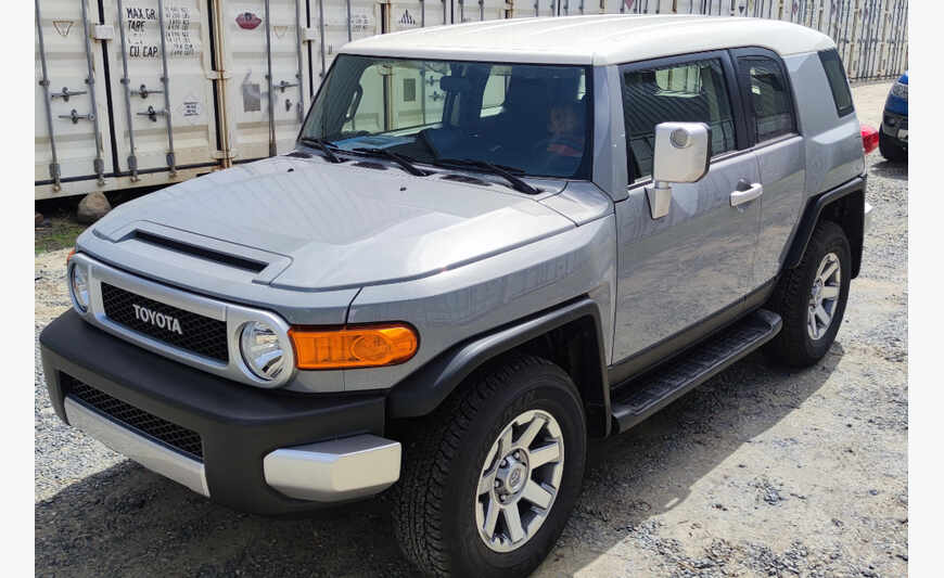 FJ CRUISER EDITION 2021 NEUVE