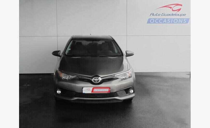 TOYOTA Auris 1.2T 116 Dynamic