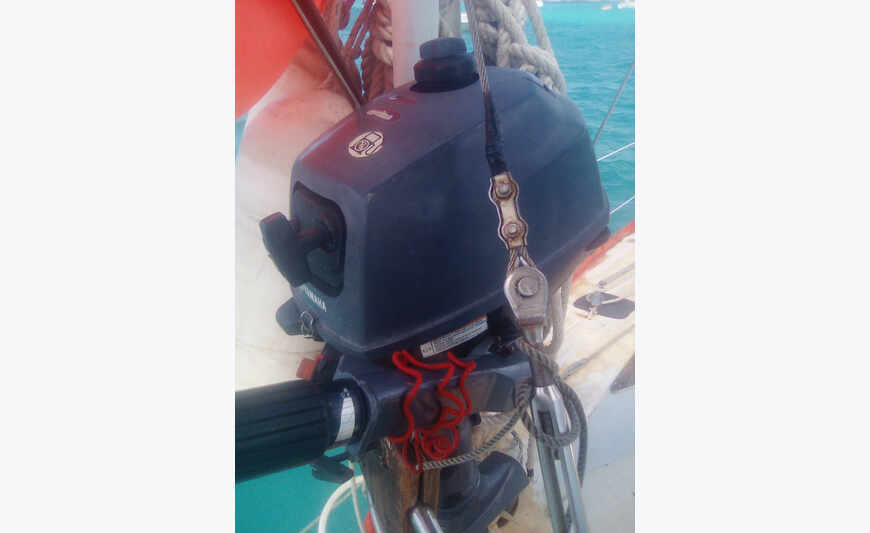 Yamaha off-board engine 2.5 hp 4-stroke
