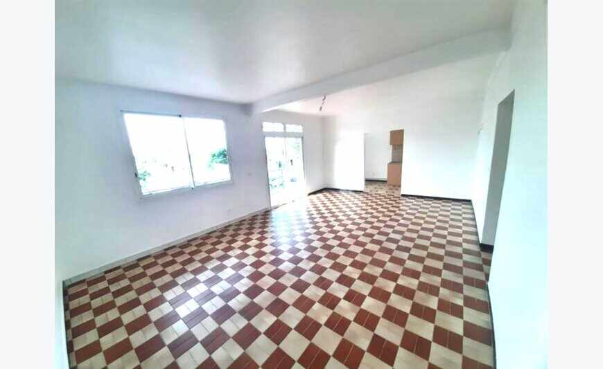 Appart 1Er Etage T3 Cc Ville Cayenne...