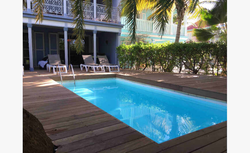 Beautiful 3 hp villa, swimming pool in Orient Bay