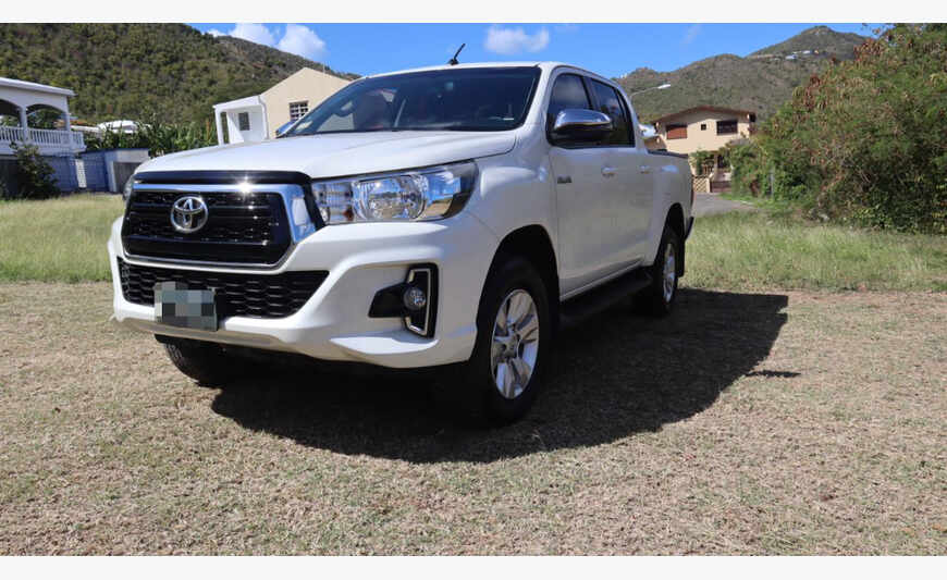 Toyota Hilux 4 x 4 Brilho de Cristal Pérola Branca 2019