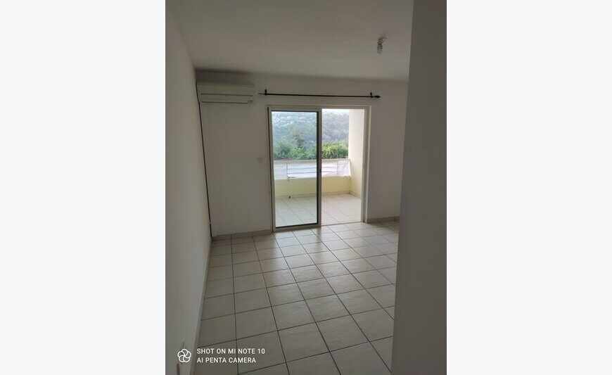 Studio - Ravine Touza