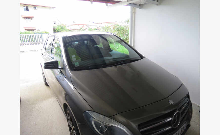 Mercedes B 200 fascination toutes option