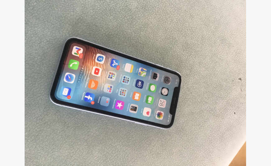 iPhone X XR 128go