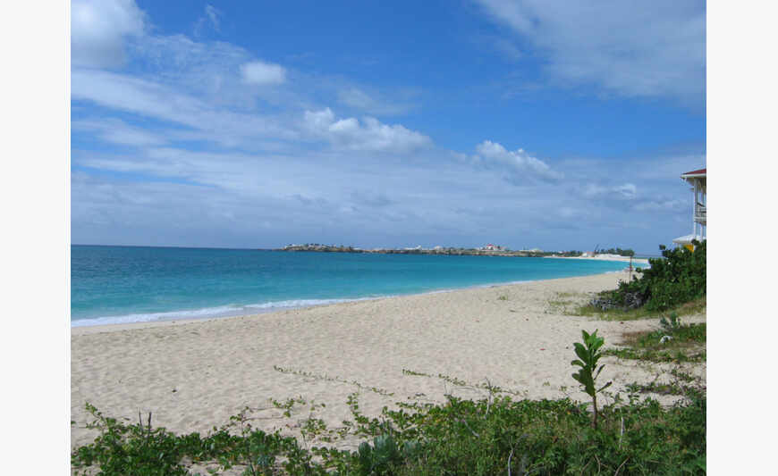 Simpson Bay Beach