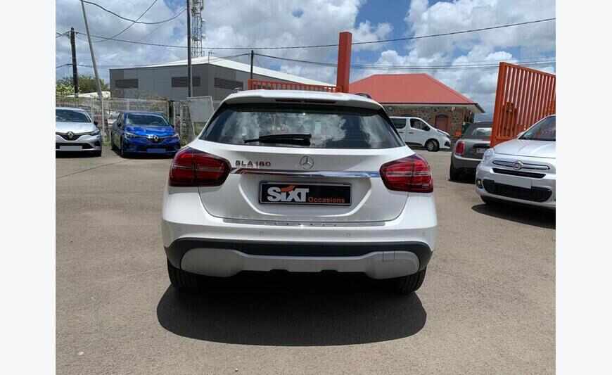 MERCEDES GLA