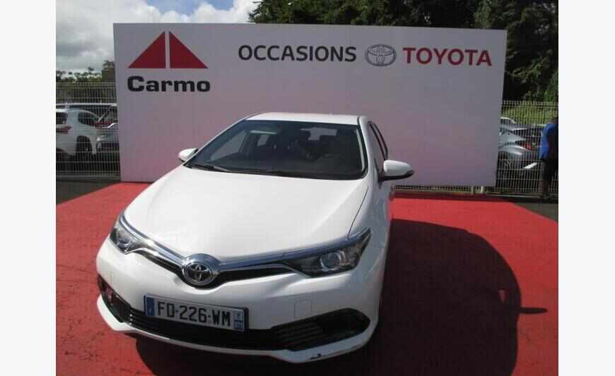 Toyota Auris 100 Vvt-i Design