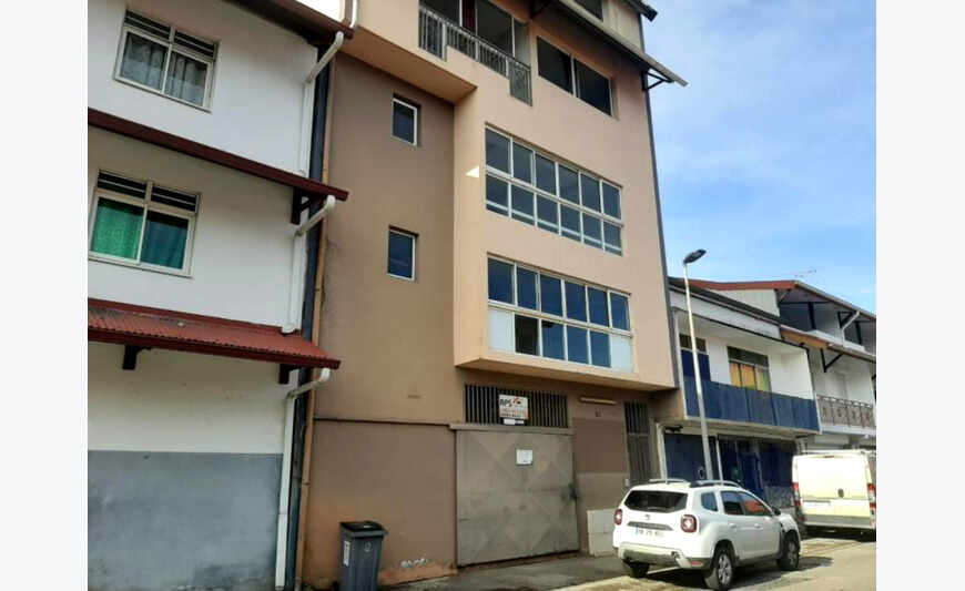 Local 147M2 Com Ou Prof Rdc Ou Entrepot...