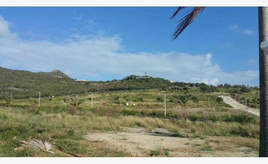 Plots in Orient Bay area subdivision