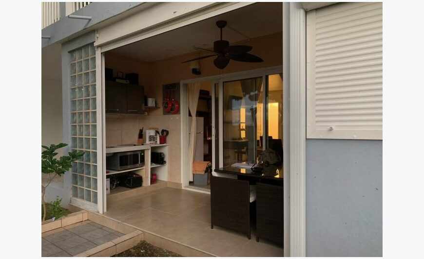 beautiful T2 in Residence redone,...