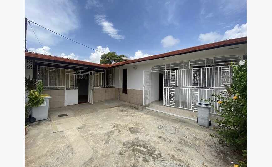 Maison A Cayenne