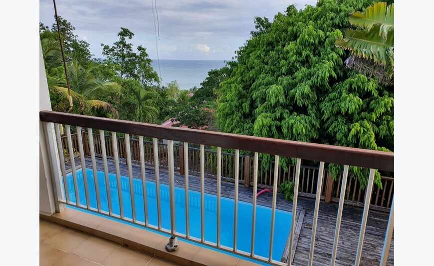 Le Gosier spacieuse villa vue mer P6...