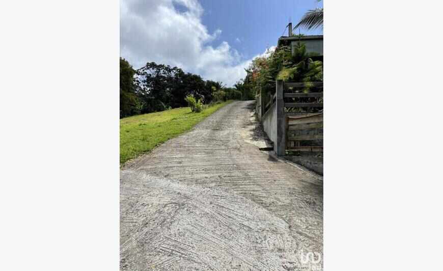 Terrain 513 m²