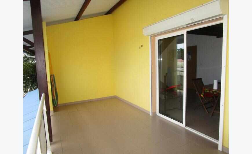 À Kourou, duplex de 39m2 à acheter avec...