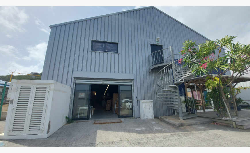 Hope Estate- Commercial premises of 392m²...