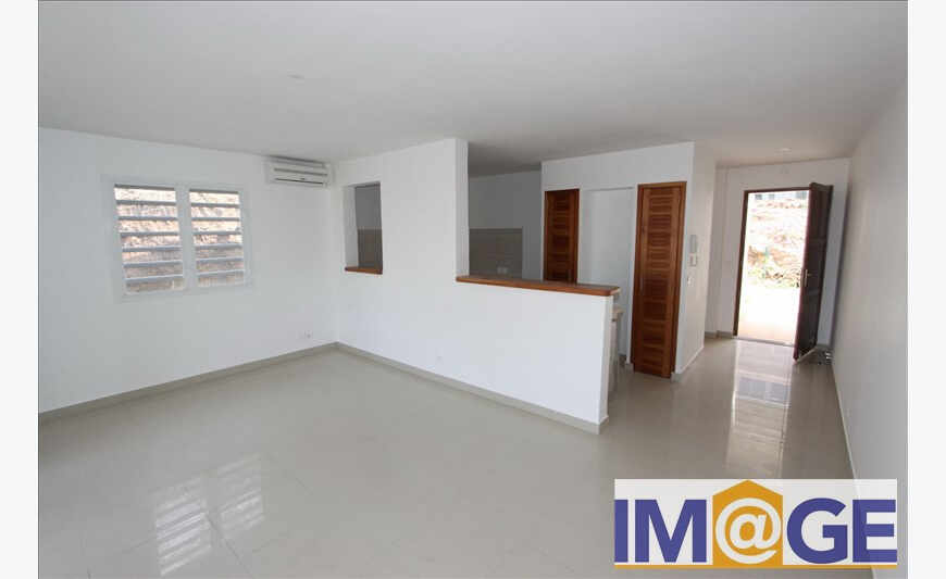 Appartement 2 pièce(s) 67.76 m2