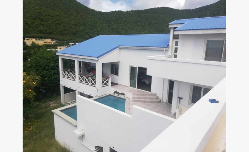 5 Bedroom Villa