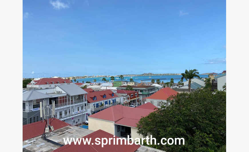 Marigot - Immeuble de 1140m² sur 4 étages