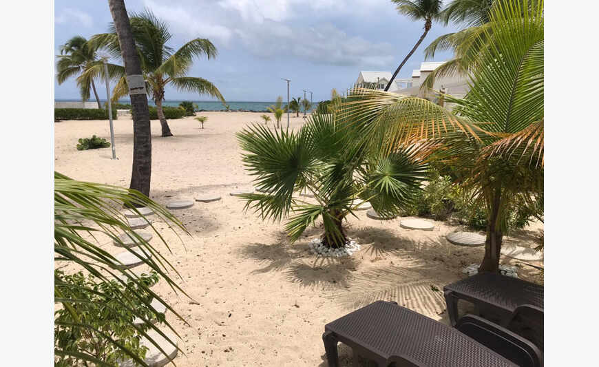 DUPLEX ON THE BEACH NBBC SXM