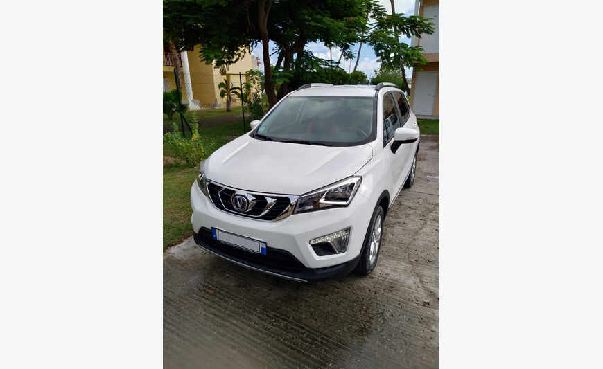 SUV COMPACT