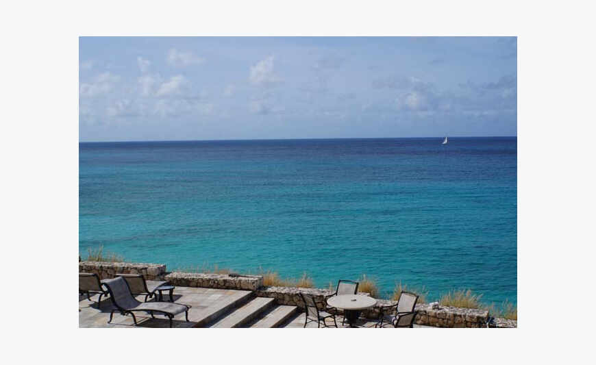 Appartement met 2 slaapkamers aan de oceaan in Rainbow Beach Club